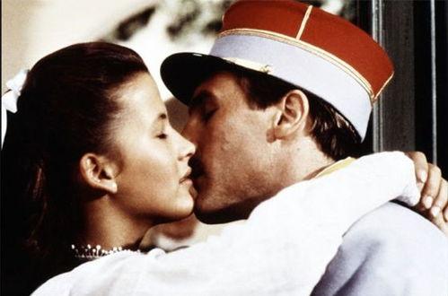 露点的电影,揭秘人性边缘的惊悚之旅