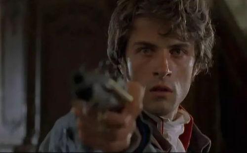 红与黑电影,权力与爱情的残酷交响曲